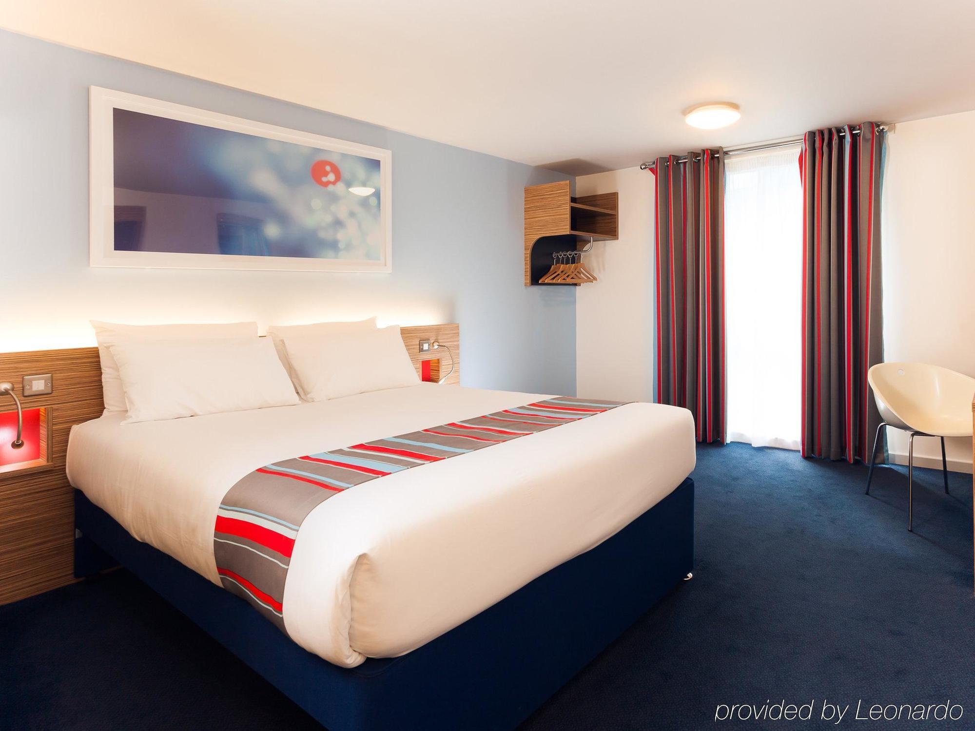 Travelodge Cameron Toll Hotel Edimburgo Exterior foto